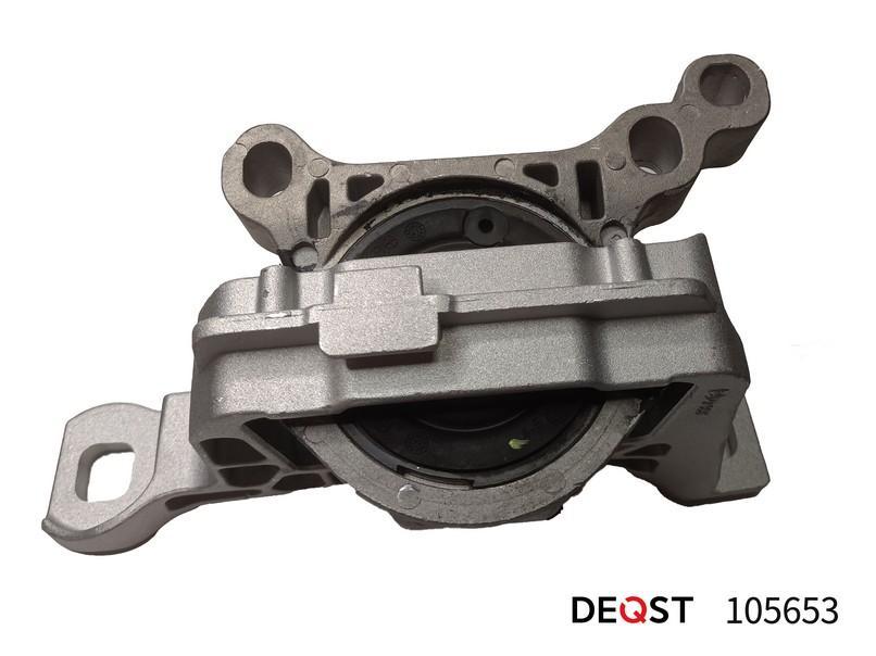 Опора двигателя FORD KUGA II 05,12- 1.6 ECOBOOST правая \ 105653 DEQST