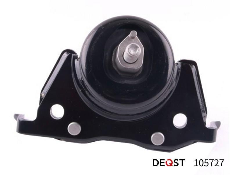 Опора двигателя TOYOTA LAND CRUISER (_J20_) 01.08- 4.7 V8 левая \ 105727 DEQST