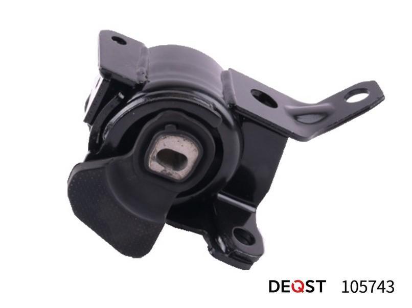 Опора двигателя Mazda CX-5 11- 2.5 левая \ DEQST 105743