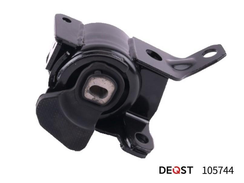Опора двигателя MAZDA CX-5 11- 2.0 левая \ 105744 DEQST