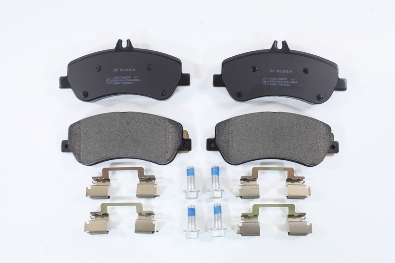 Колодки тормозные MB E-Class (W207) 11-, MB GLK (X204) 08- передние \ GDB1798 ZFR