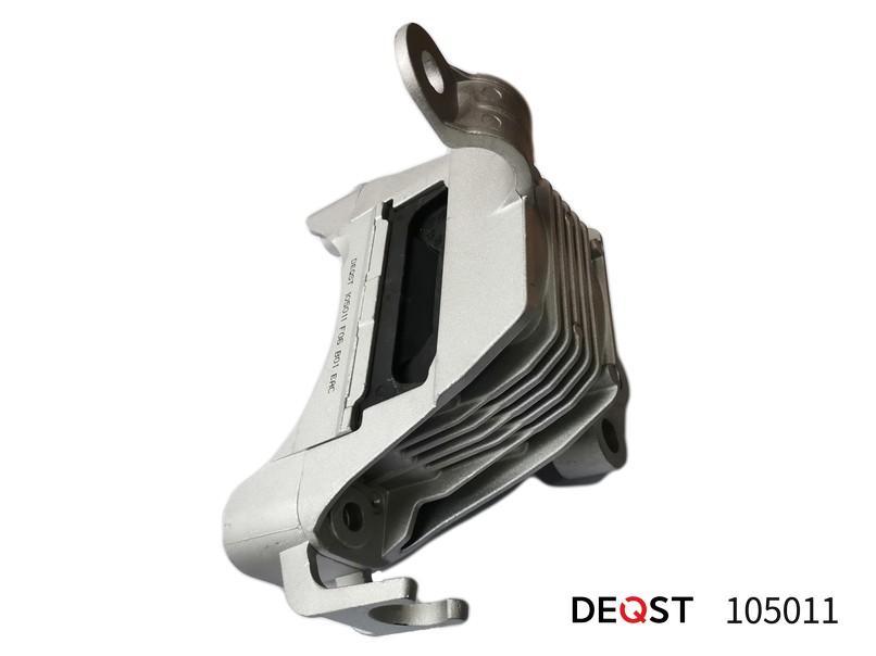 Опора двигателя Chevrolet Cruze 09-; Opel Astra 09-, Zafira 09- правая \ DEQST 105011