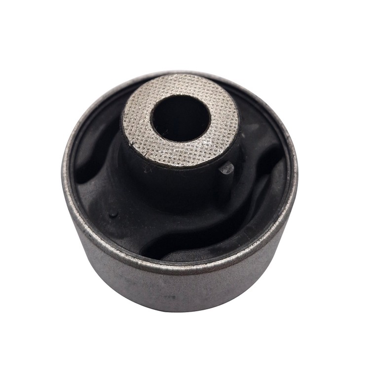 Сайлентблок рычага Honda Stepwgn 05- нижнего переднего задний \ CTR GV0695