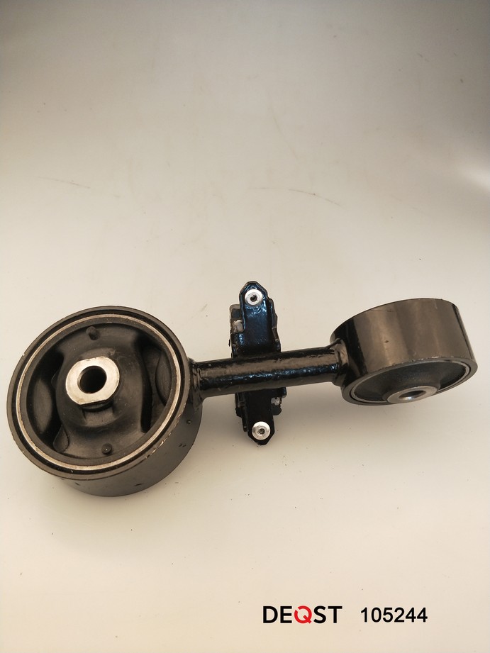 Опора двигателя TOYOTA CAMRY (ACV30) CAMRY (ACV30) 08.01-01.06 правая \ 105244 DEQST