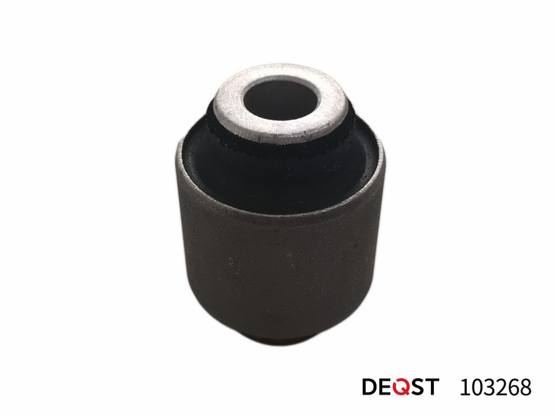 Сайлентблок цапфы задней Nissan Teana (J32) 08-, Murano (Z51, Z52) 08-; Infiniti G, M 02- \ DEQST 103268