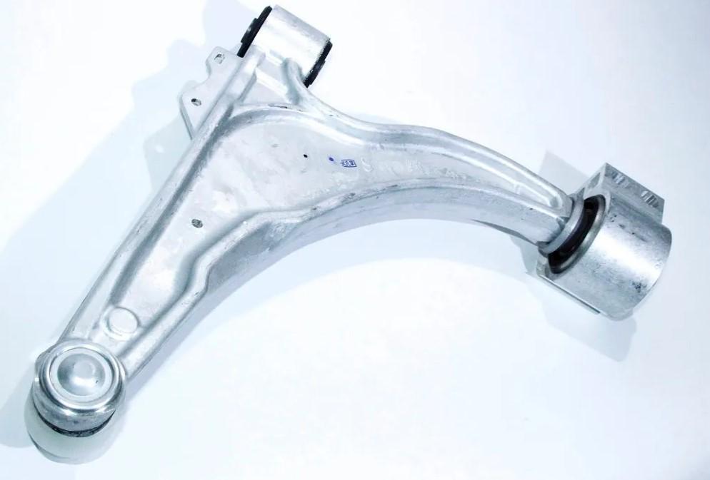 Рычаг Chevrolet Cruze 09-15; Opel Astra J 09-15 передний Daewoo правый