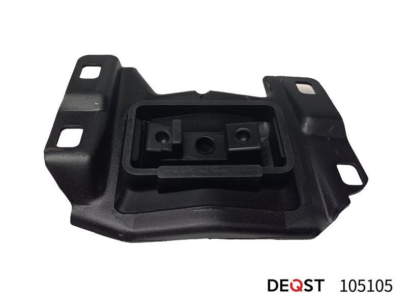 Опора двигателя MAZDA 3 (BK14) 3 (BK14) 10.03-05.09 левая \ 105105 DEQST