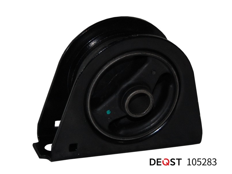 Опора двигателя Mitsubishi Lancer (CS) 03- передняя \ DEQST 105283