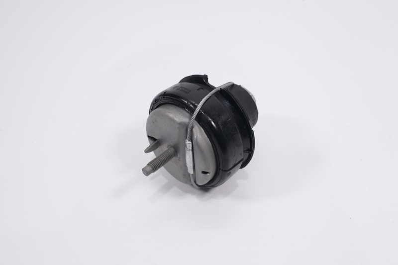 Опора двигателя Volvo S60 00-, S80 98-, V70 I-II 97-, XC70 00-, XC90 02- передняя \ 29698 01 ZFR