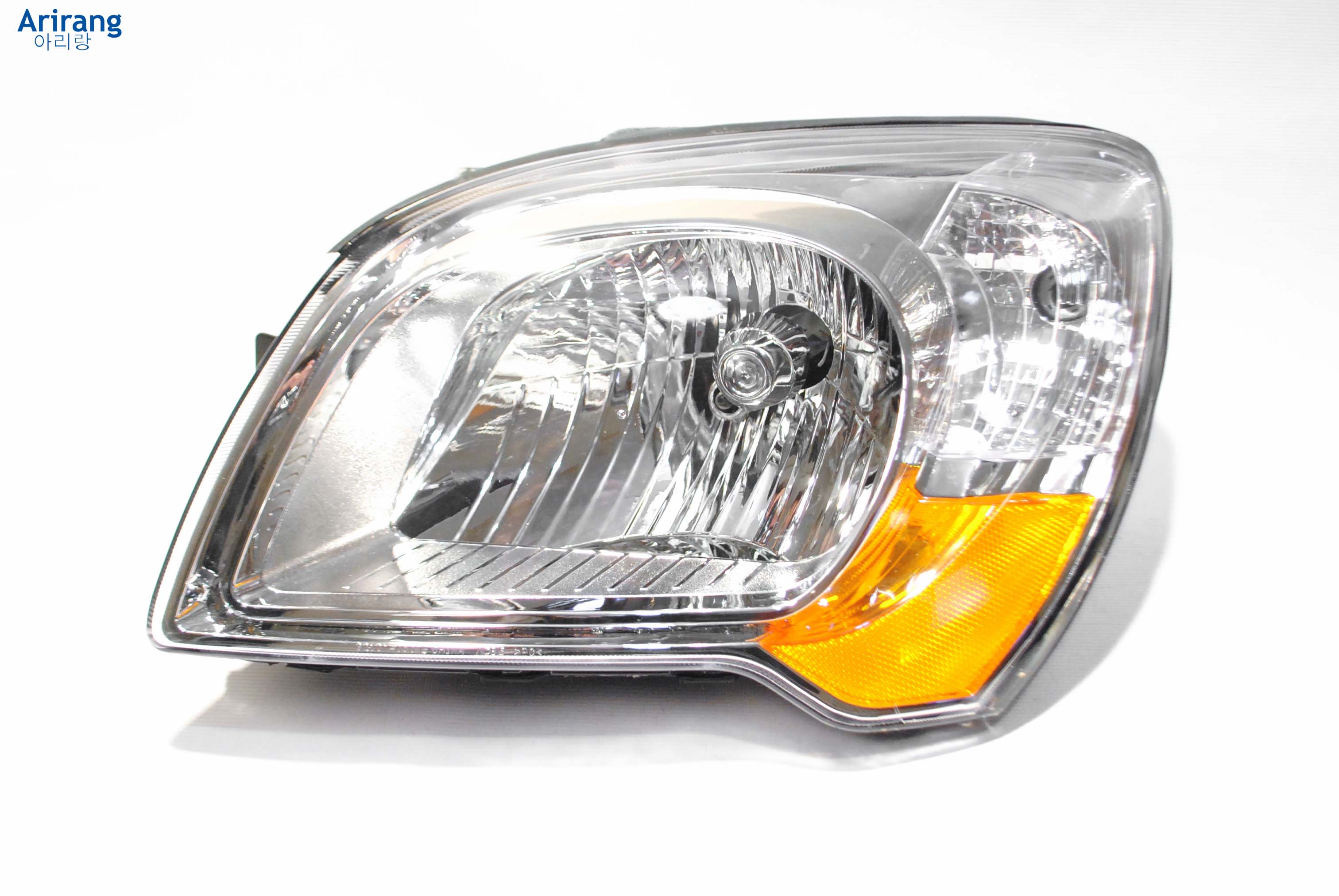 Фара Kia Sportage II 08-10 передняя левая под корректор \ ARG231023LTAXI ARIRANG